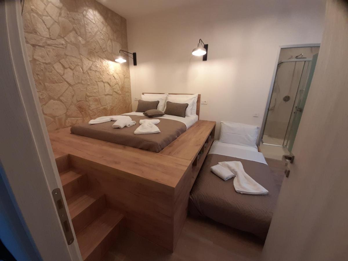Melitta'S Luxury Apartments Anthousa  외부 사진