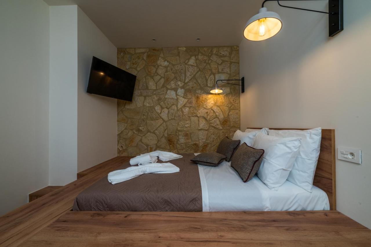 Melitta'S Luxury Apartments Anthousa  외부 사진